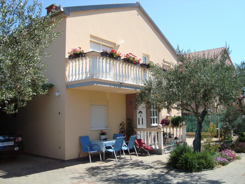 Apartments Kata Биоград-на-Мору Экстерьер фото